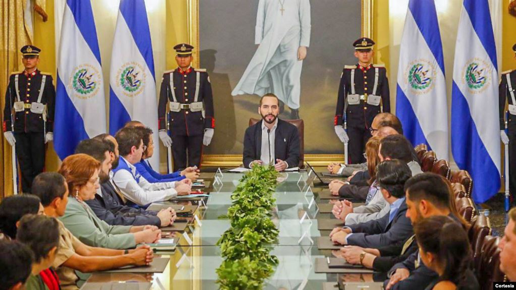 El Salvador declara cuarentena por coronavirus