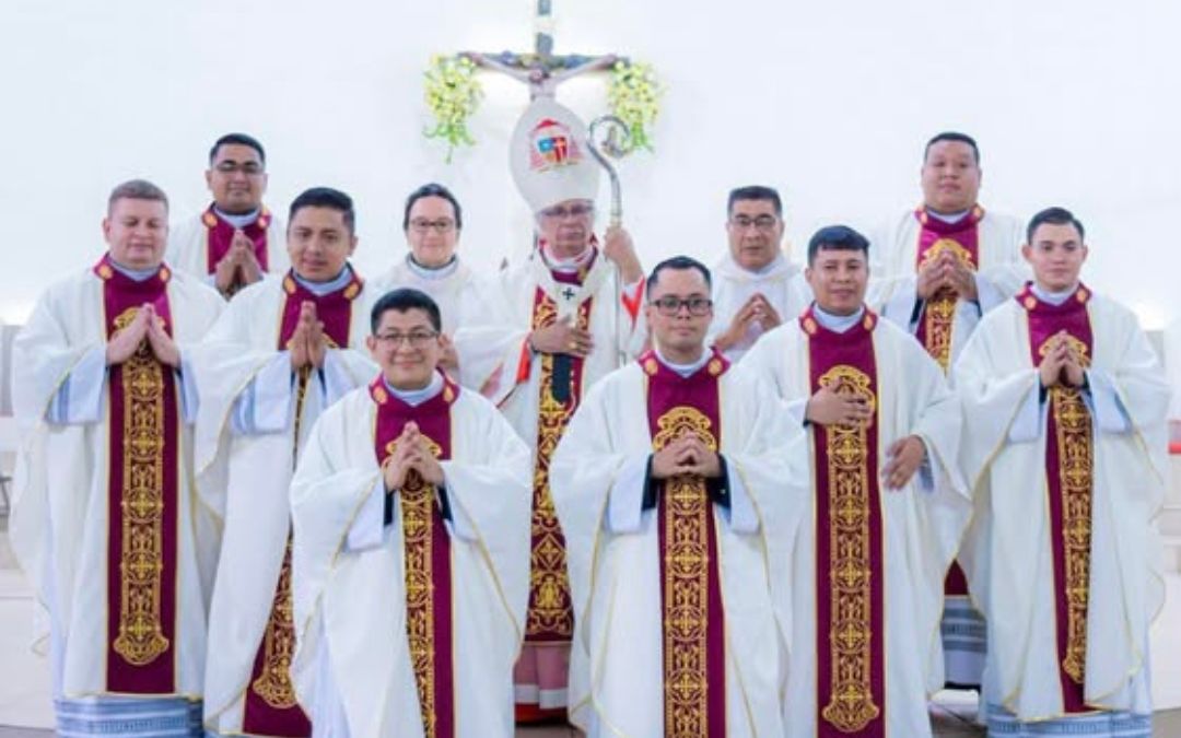 El régimen prohíbe 400 procesiones religiosas en honor a Cristo Rey