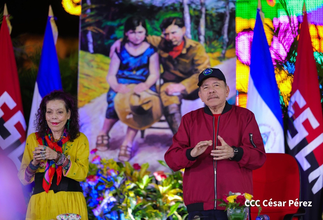 Ortega ya casi septuplica la deuda externa de Nicaragua
