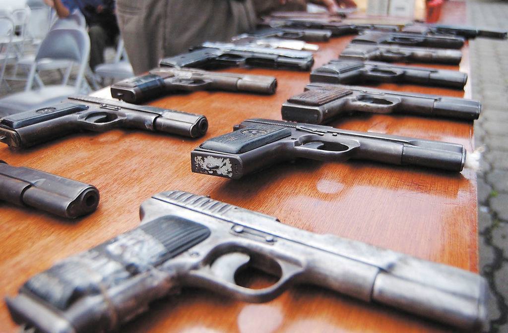 Estados Unidos impone restricciones de importación de armas a Nicaragua