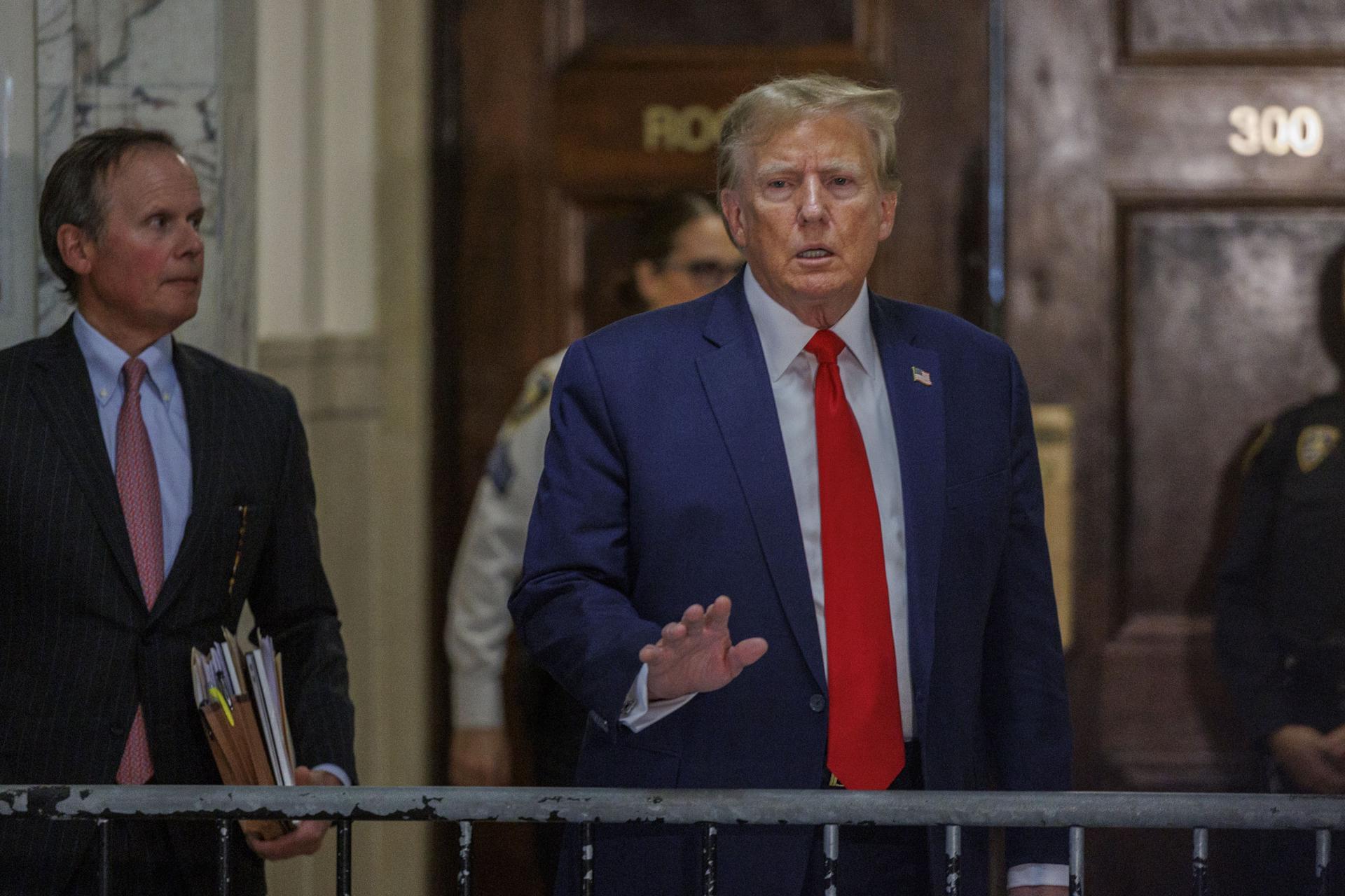 Trump acude a una corte en Florida buscando desestimar los cargos por documentos confidenciales
