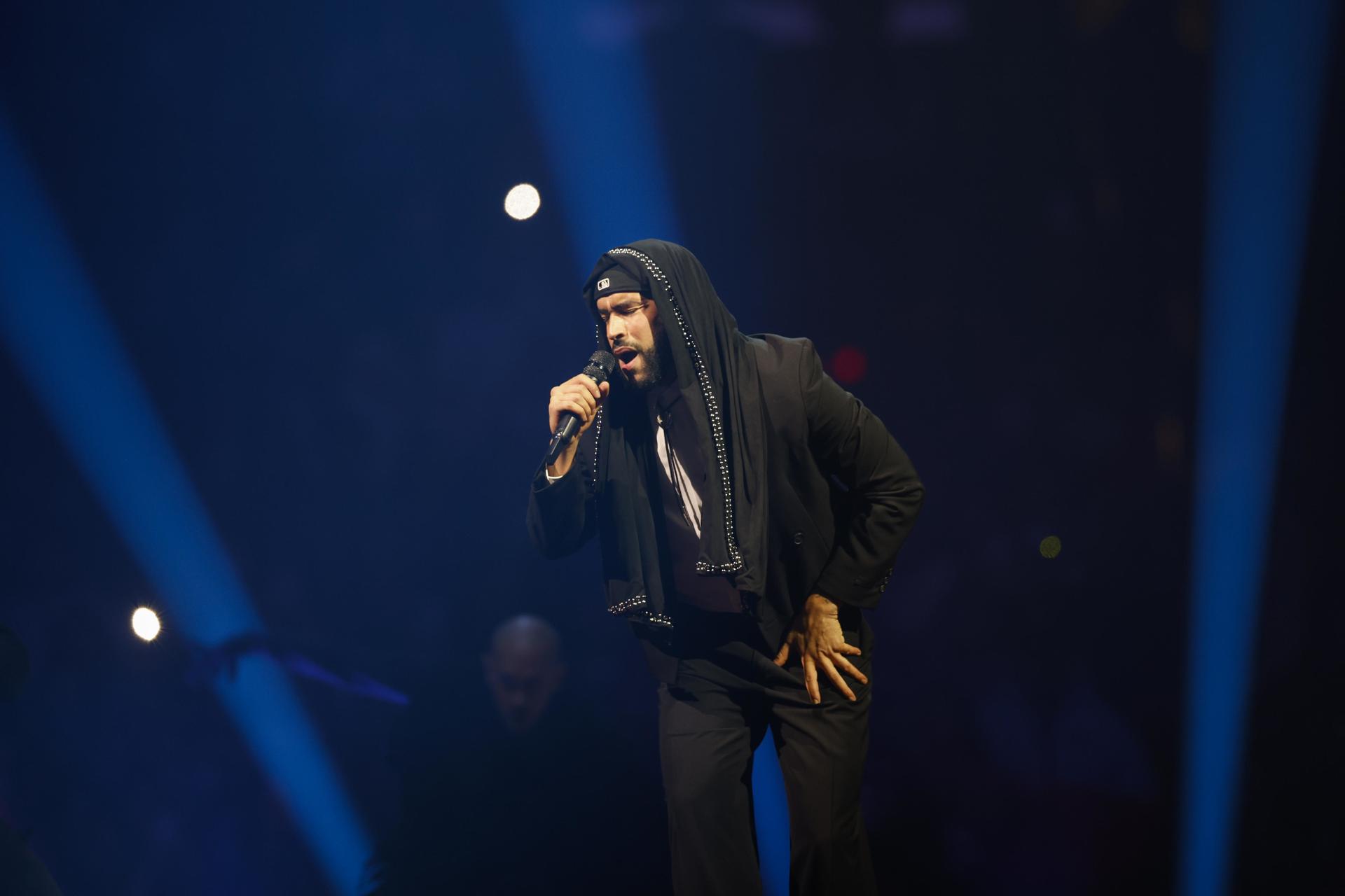 Bad Bunny «regresa a casa» con un explosivo concierto en Los Ángeles