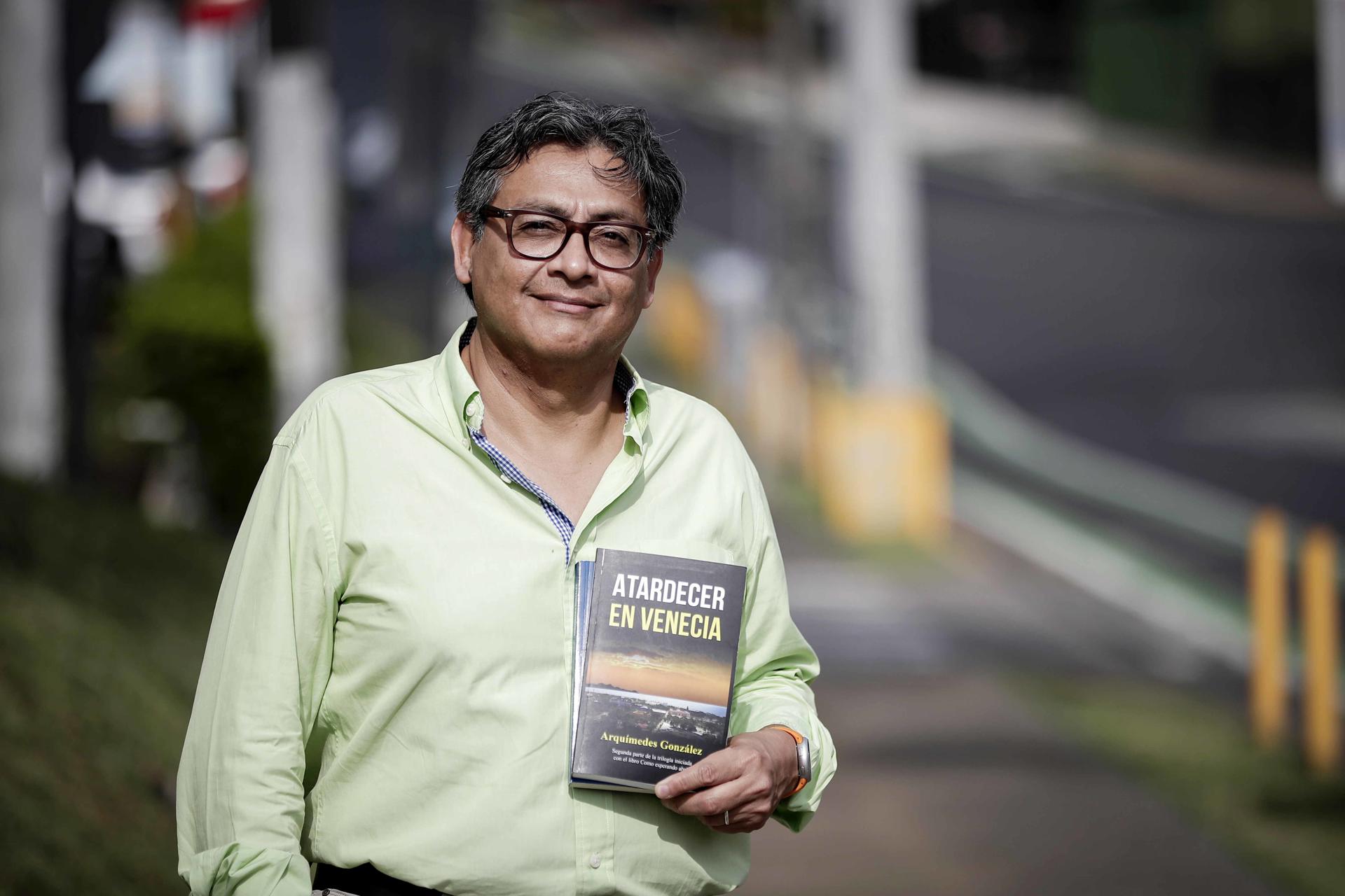 Arquímedes González narra en su novela «los orígenes del mal de la dictadura» en Nicaragua