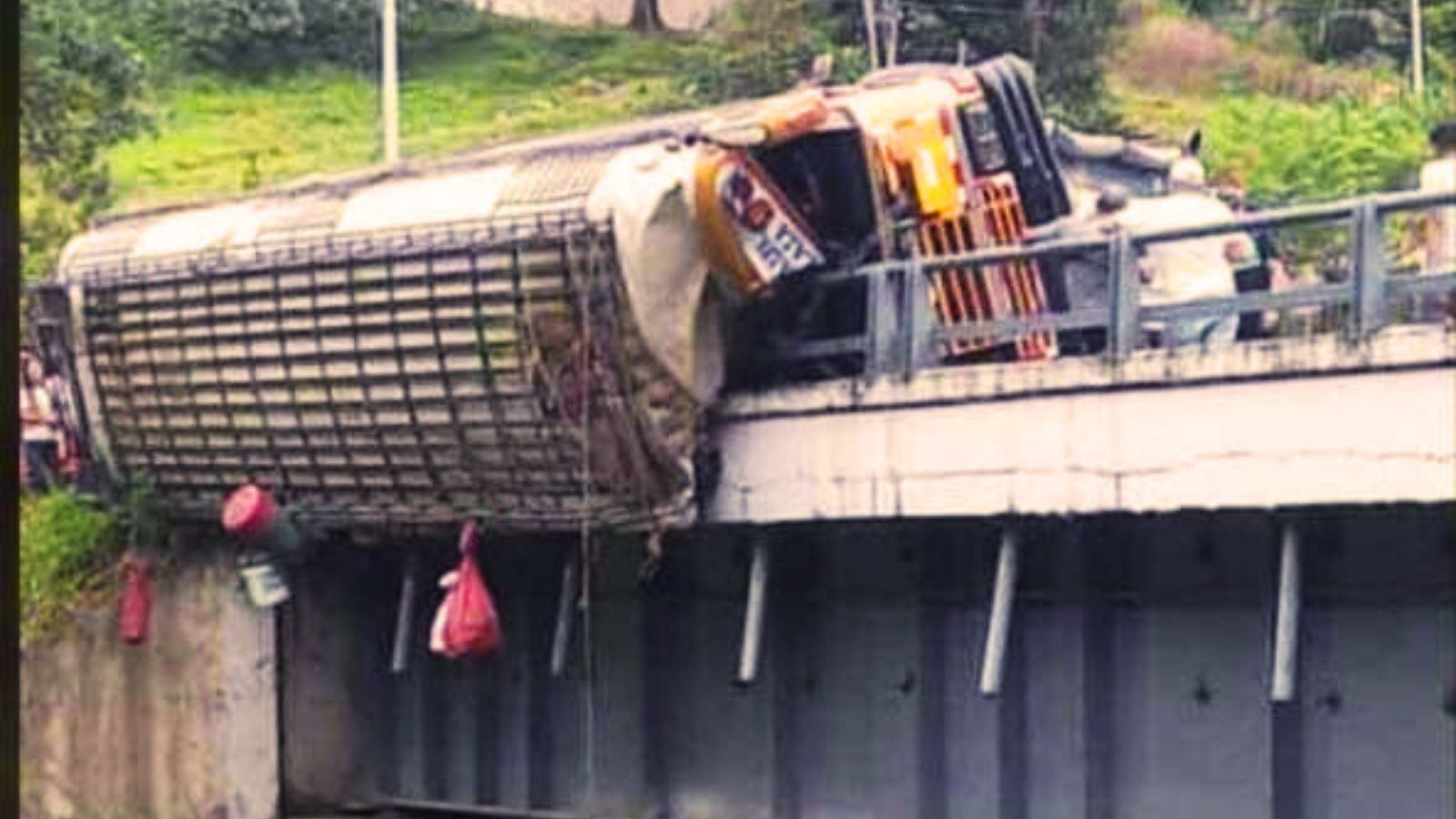 La Fiscalía pide 27 y 30 años de cárcel para el dueño y el conductor del bus que dejó 20 muertos en Matagalpa