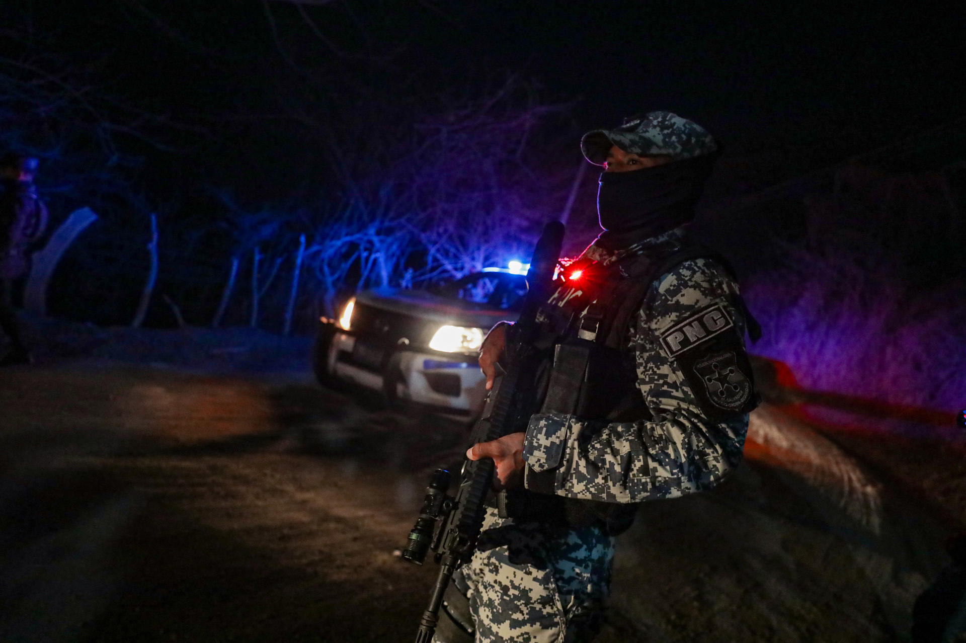 Unos 5.000 soldados y policías son desplegados en localidades en el norte de El Salvador