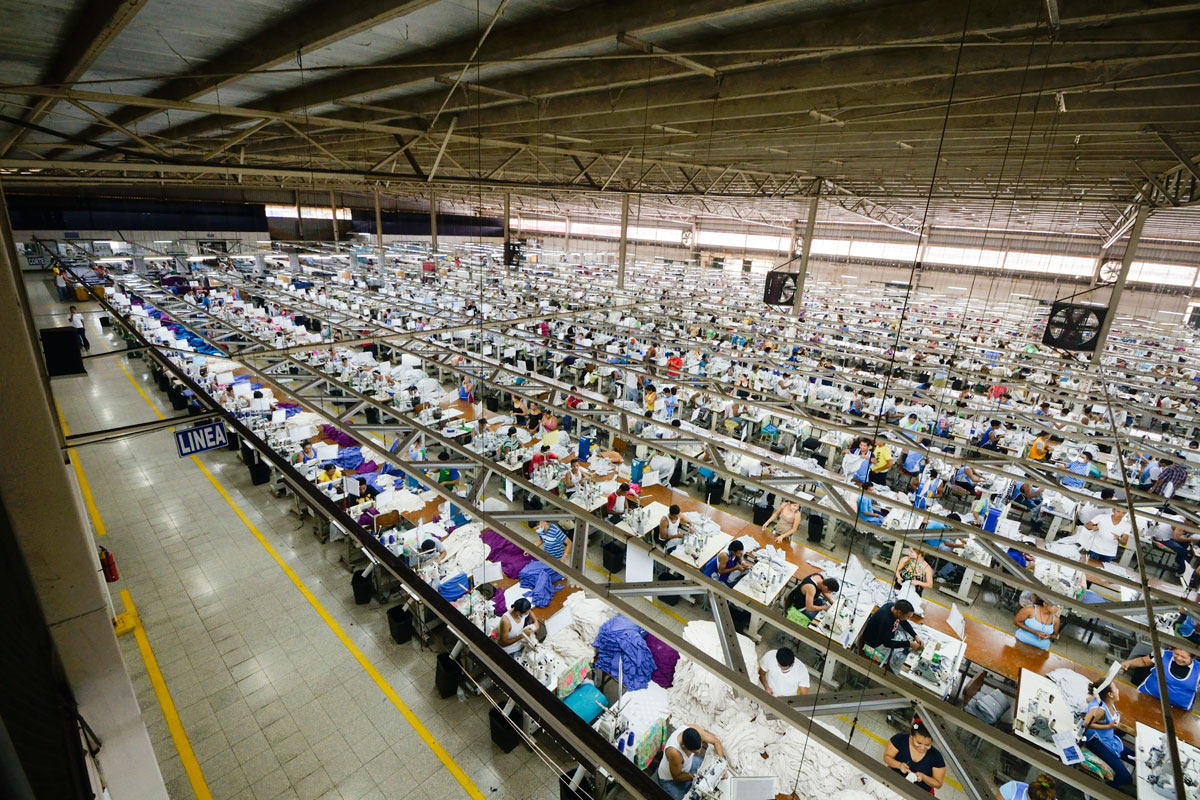 Textilera suspende operaciones ante amenaza de Covid-19