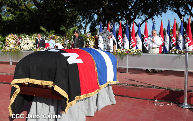 Ortega no asiste al homenaje póstumo para el diputado orteguista Jacinto Suárez