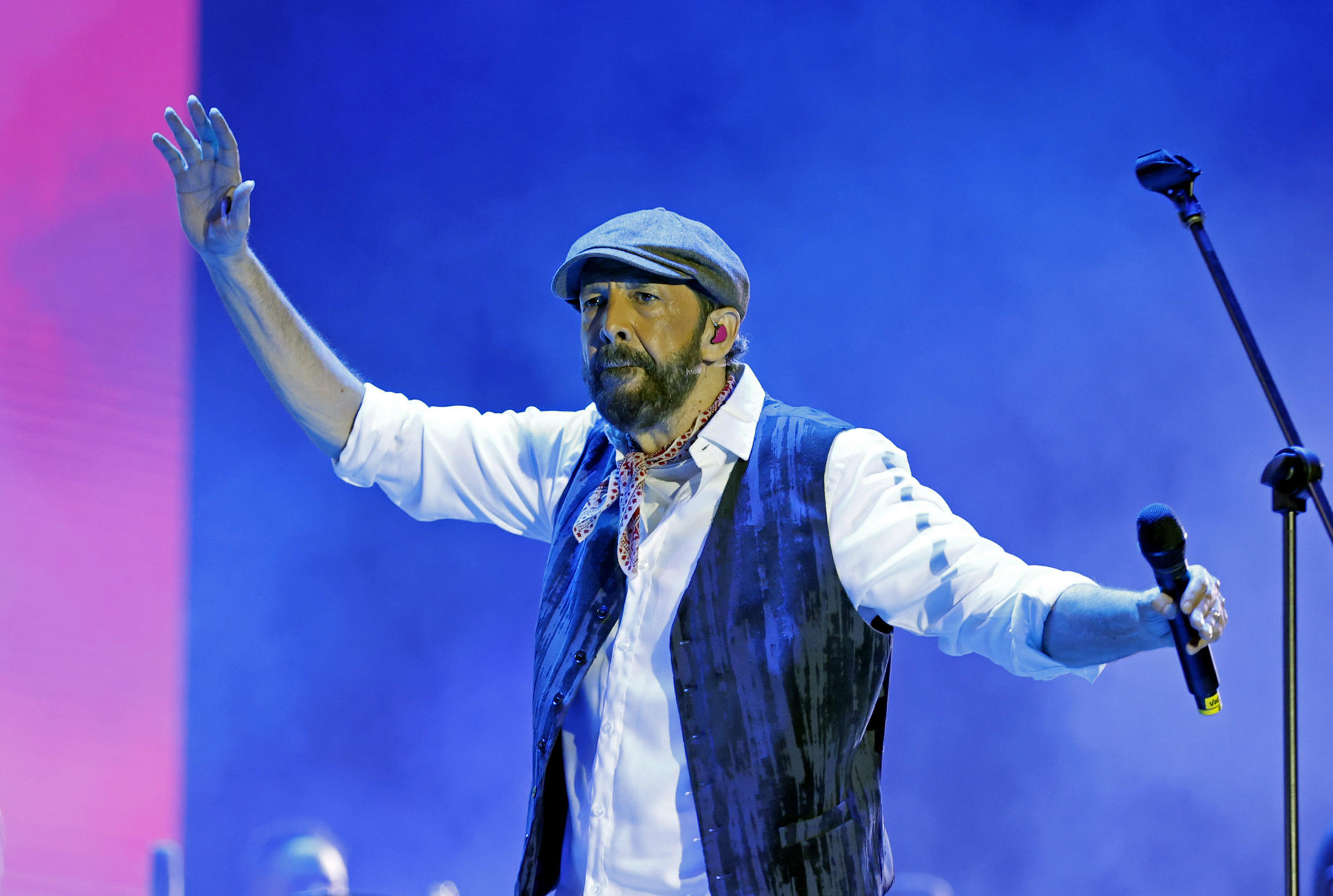 Juan Luis Guerra, David Bisbal y Alejandro Fernández actuarán en el Latin Grammy en Miami