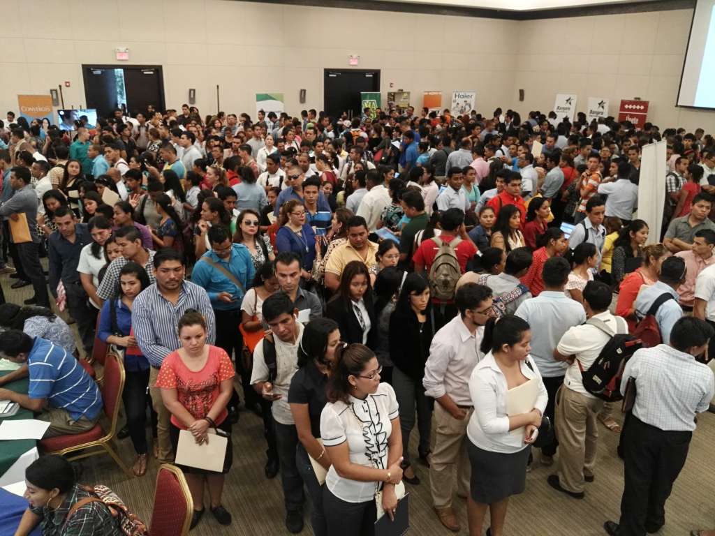 Régimen deja desamparados a los trabajadores en su día