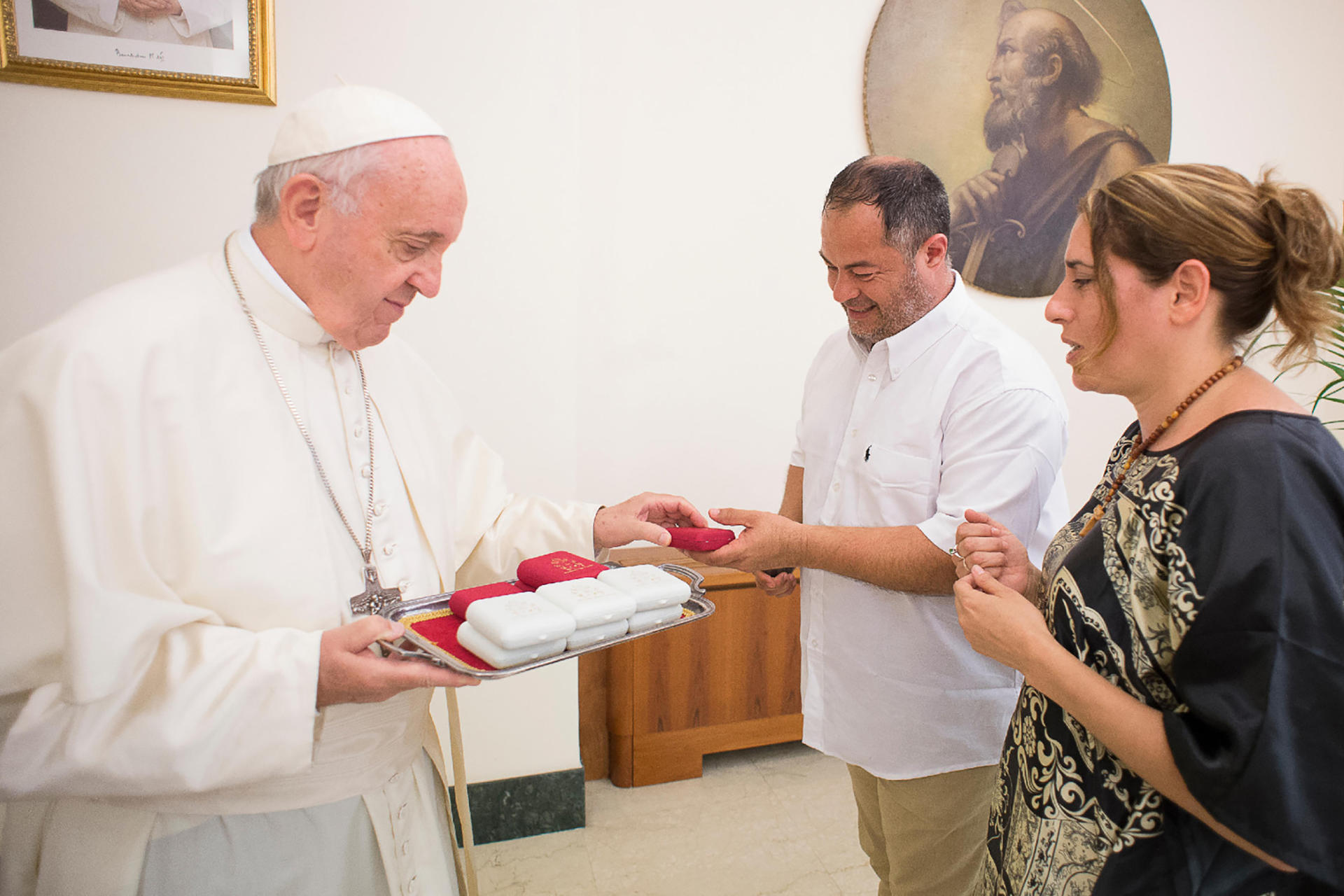 Del email al matrimonio: el día que el papa Francisco casó a una pareja uruguaya