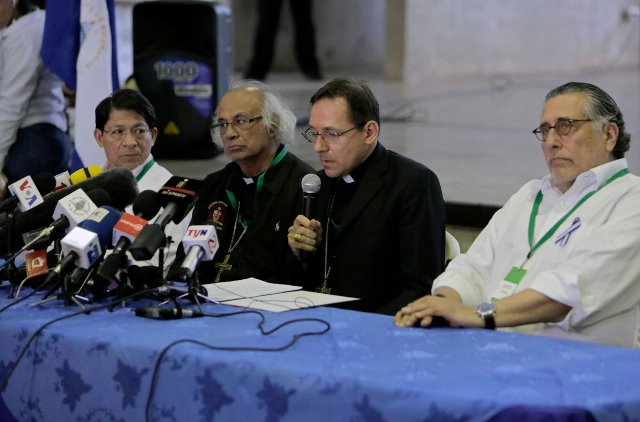 UNAB: “Por hoy, no es viable levantarse de la mesa de negociaciones”