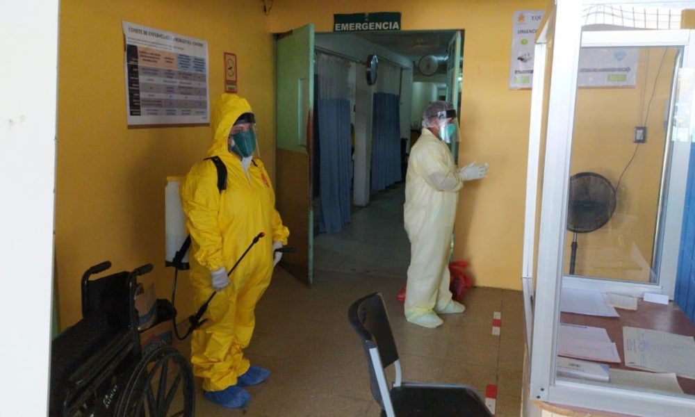 Médicos entran en pánico y se preparan para lo peor de la pandemia