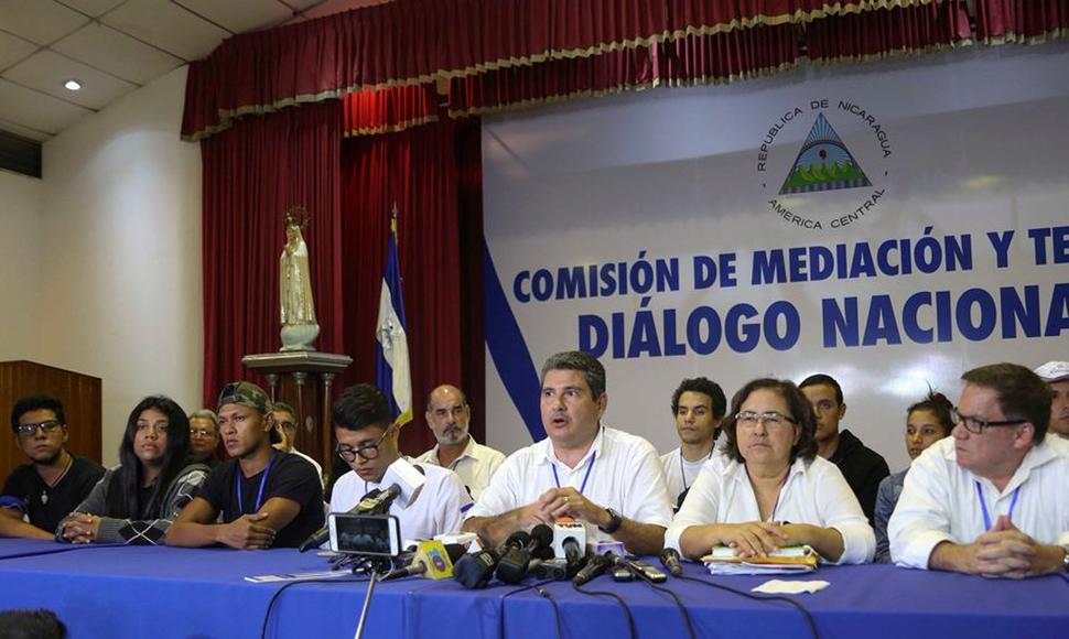 Juan Sebastián Chamorro: Queremos garantes porque no le creemos nada al Gobierno