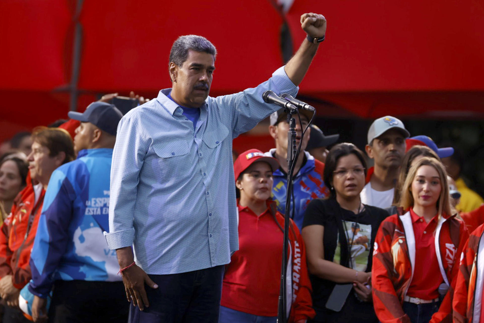Fraude y ultraje en Venezuela