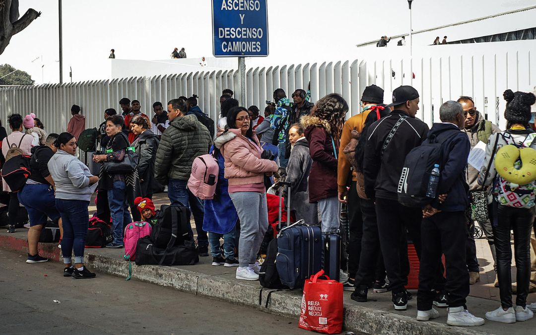 La mayor urbe fronteriza de México con EE.UU. teme una crisis con la restricción al asilo