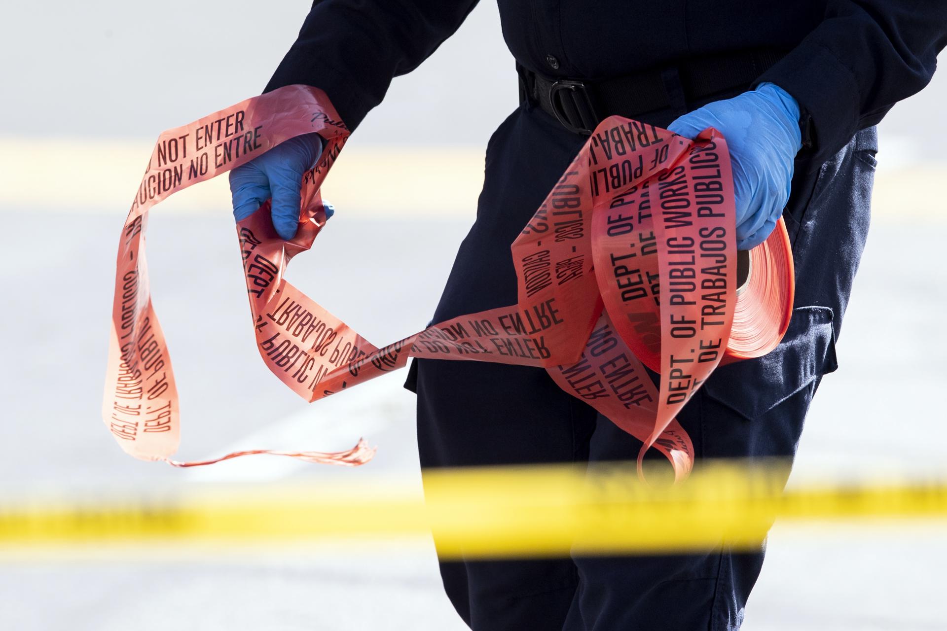 Suben a 3 los muertos en el tiroteo a un centro de Inmigración en Texas con varios heridos
