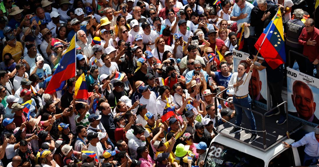 Machado llama al mundo a responsabilizar a Maduro de «la represión desatada» en Venezuela