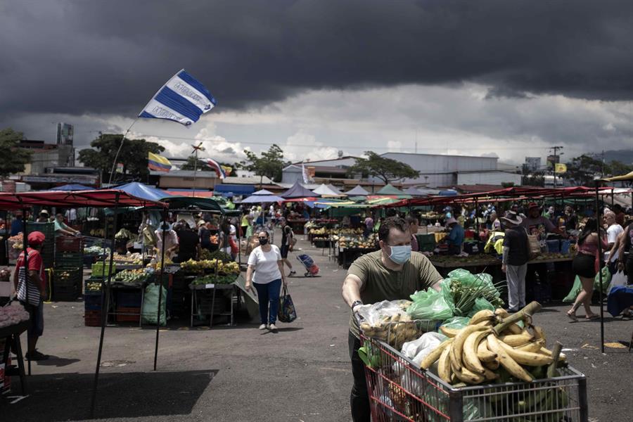 Costa Rica bate un récord de casos nuevos de COVID-19 por segundo día consecutivo