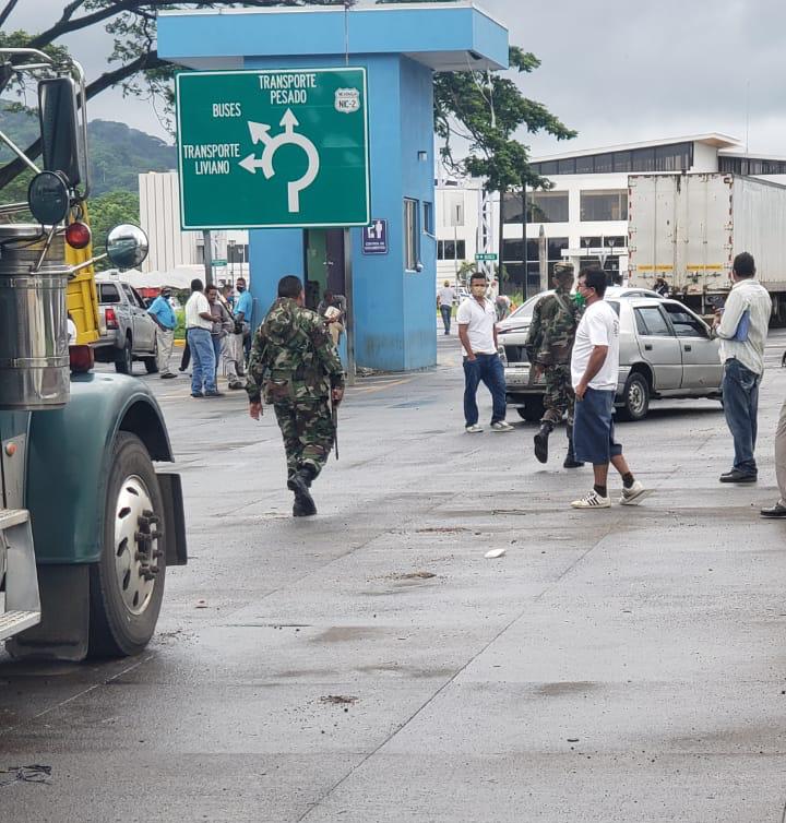 Régimen abre frontera a nicaragüenses que no dejaba pasar en Peñas Blancas