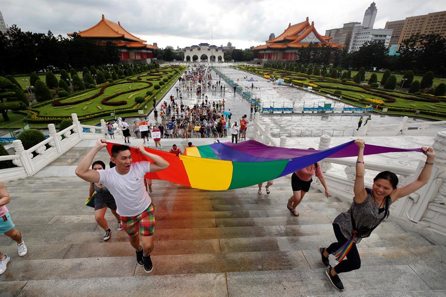 #Pride2020, el orgullo LGTB+ reinvindica sus derechos y le grita al mundo #LoveIsLove