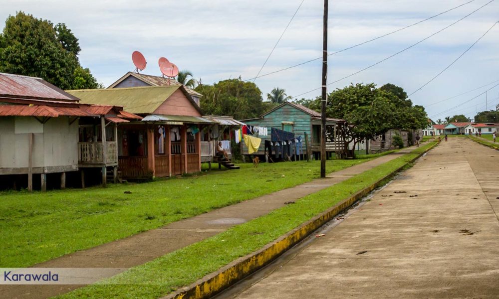 Karawala: siete muertos por Covid-19, familias contagiadas y personal médico sin insumos