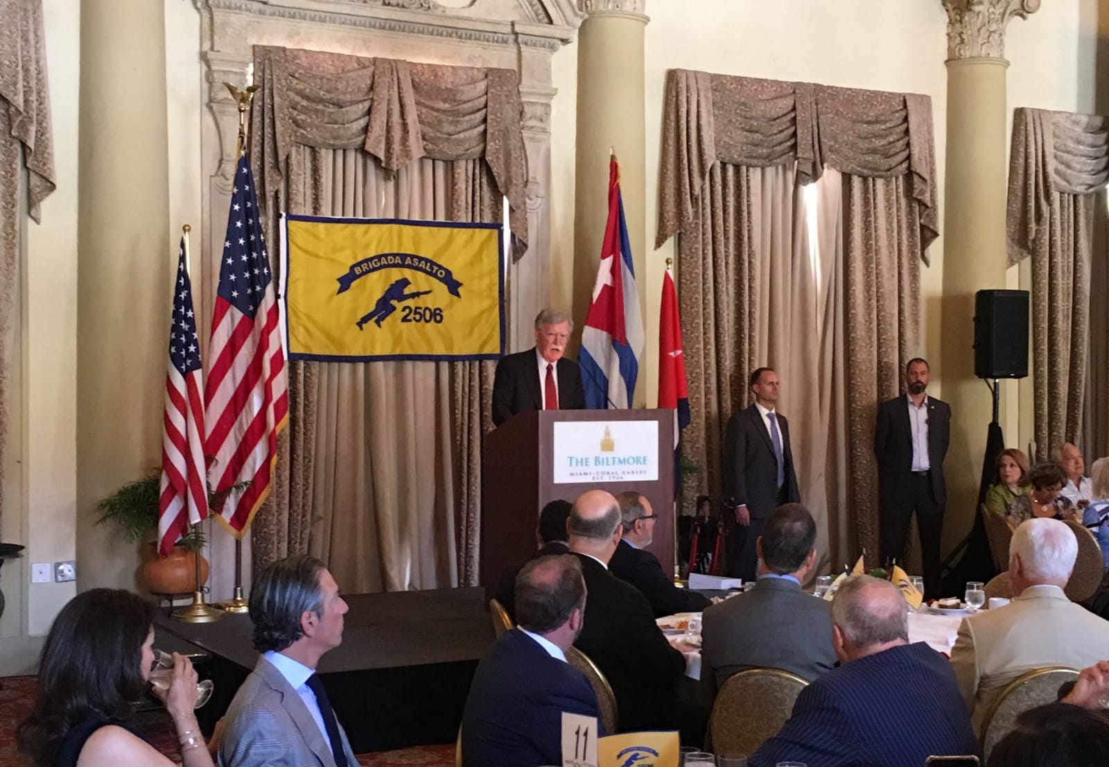 Estados Unidos sanciona a Laureano Ortega y Bancorp