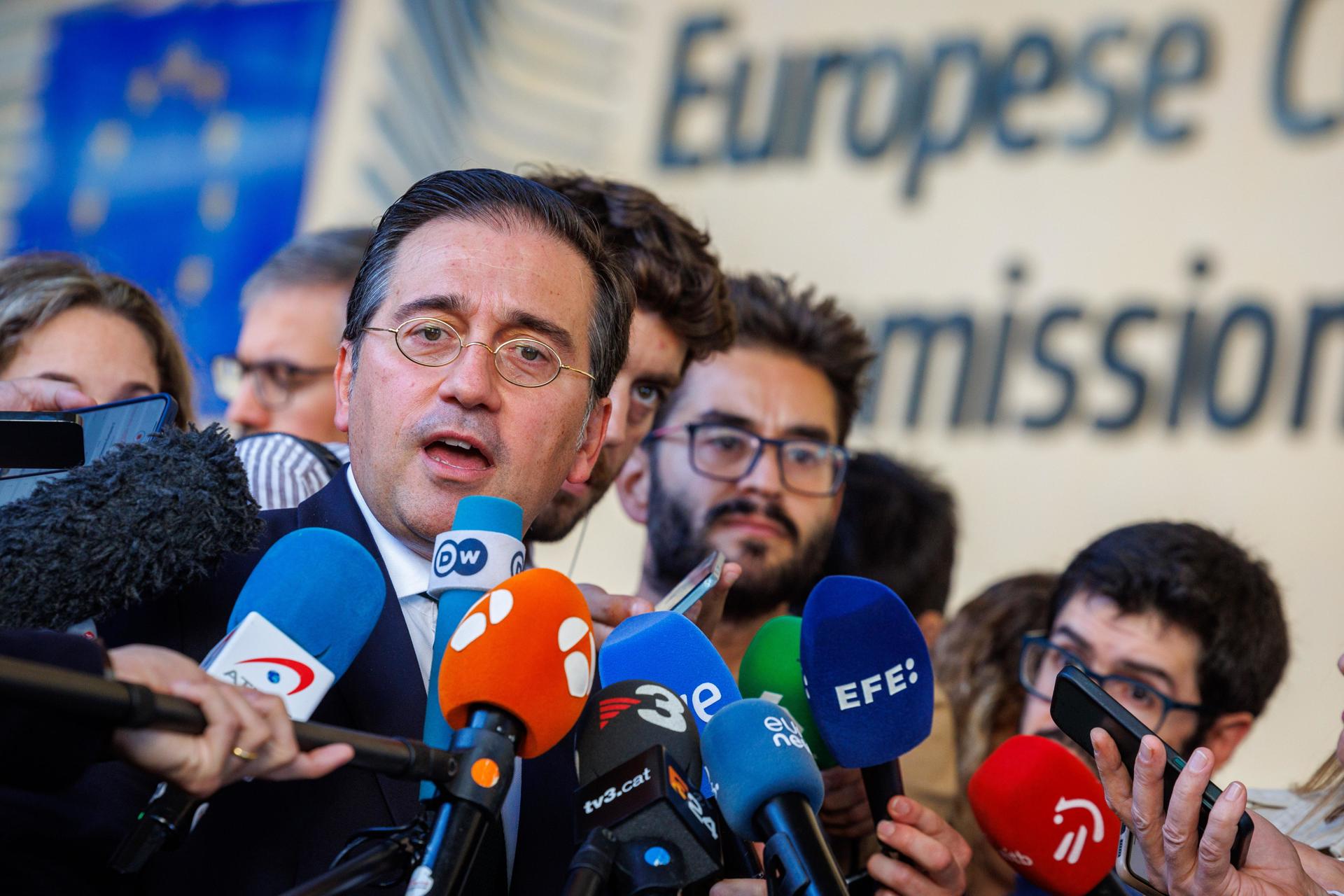 España defiende que Europa debe estar en la mesa de negociación de Ucrania junto a EE.UU