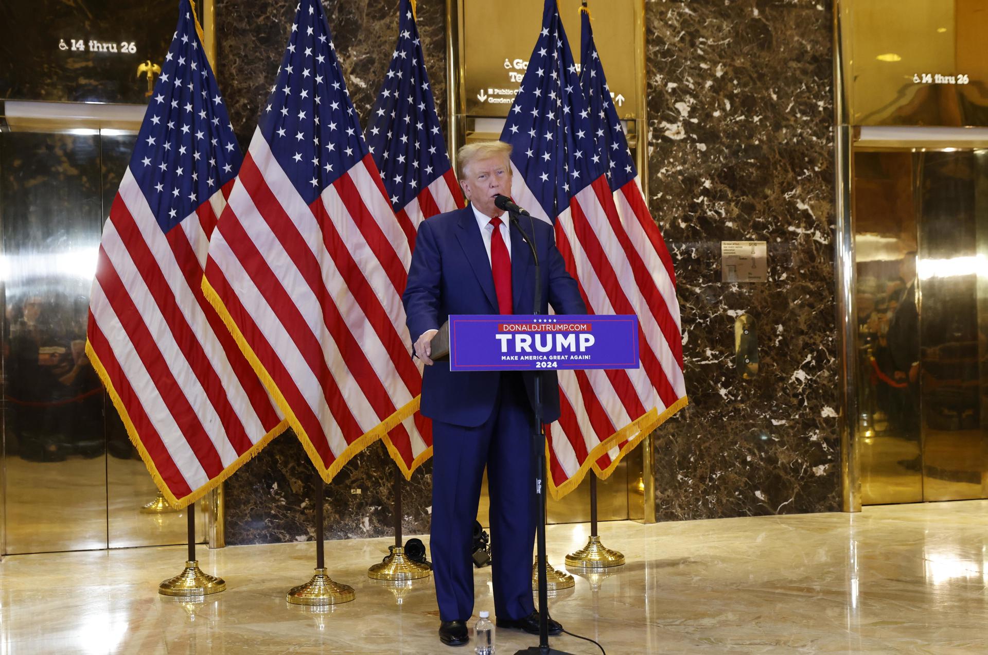 Trump evita hablar de la cárcel en su primera rueda de prensa y pinta un país en llamas
