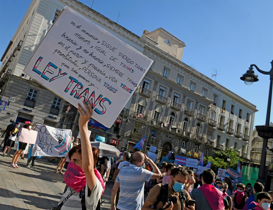 Madrid celebra el Orgullo con una manifestación virtual por el coronavirus