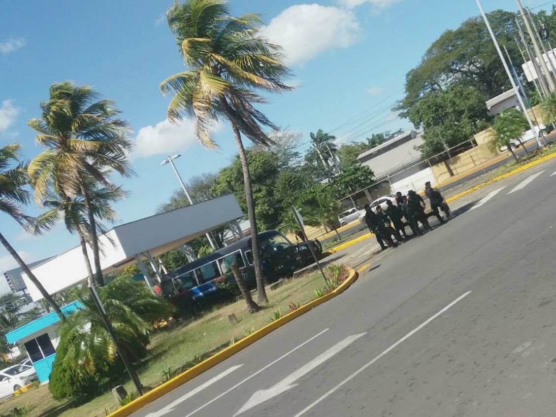 Guardan a rotonderos y sacan más policías a las calles de Managua