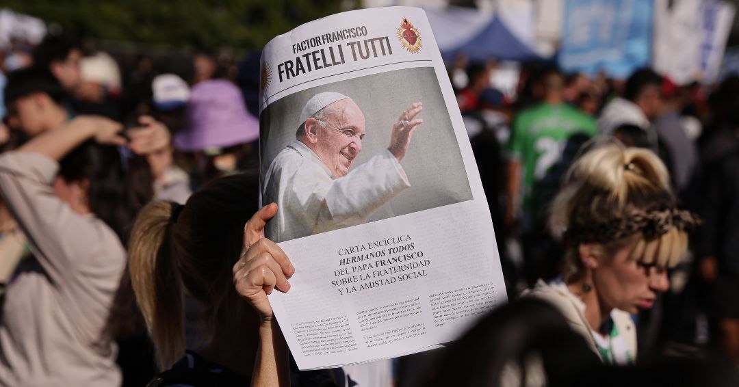 Apenas 70 personas acudieron a la vigilia por el papa en la catedral de Buenos Aires