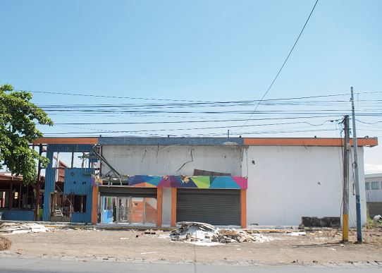 Derriban edificio donde fue El Nuevo Diario en la Carretera Norte