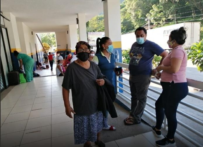 Otro drama en Honduras: 78 nicaragüenses cumplen once días varados