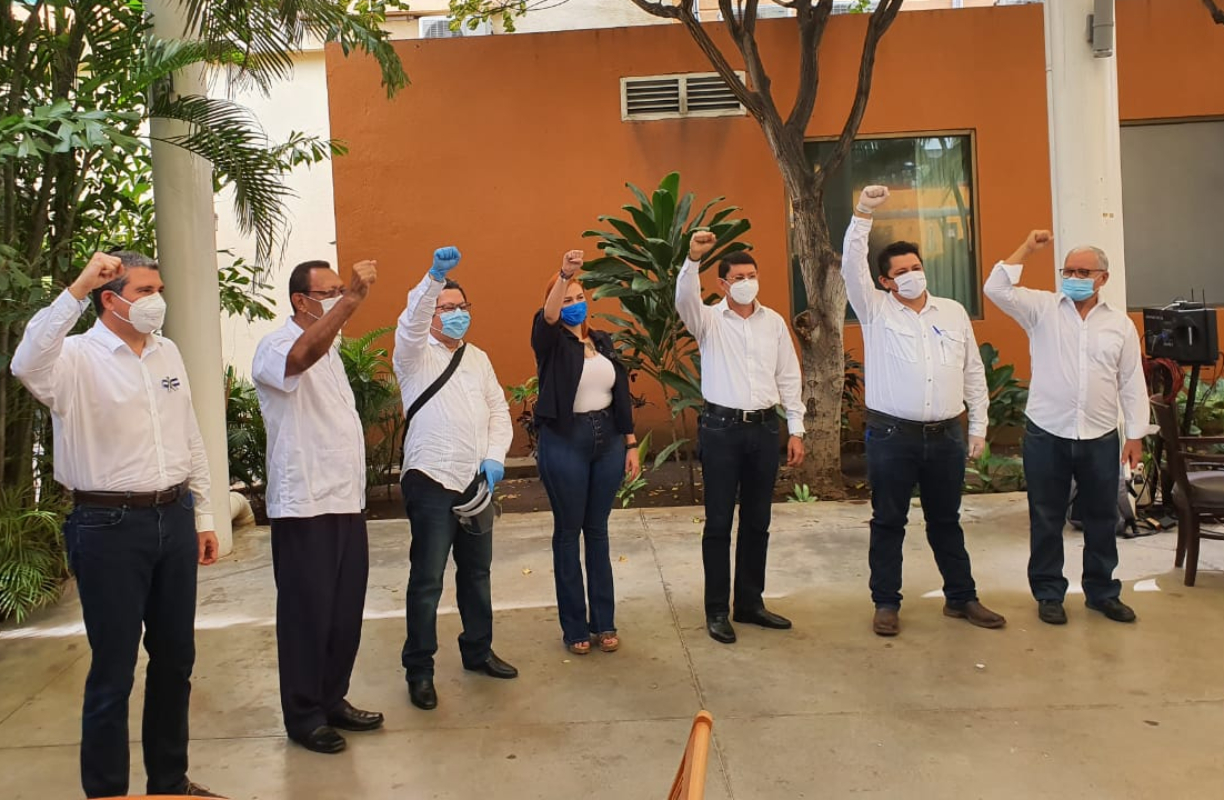 Jóvenes ven incierto futuro de la Coalición Nacional