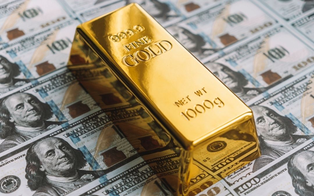 El precio del oro marca un nuevo récord por encima de los 2.400 dólares