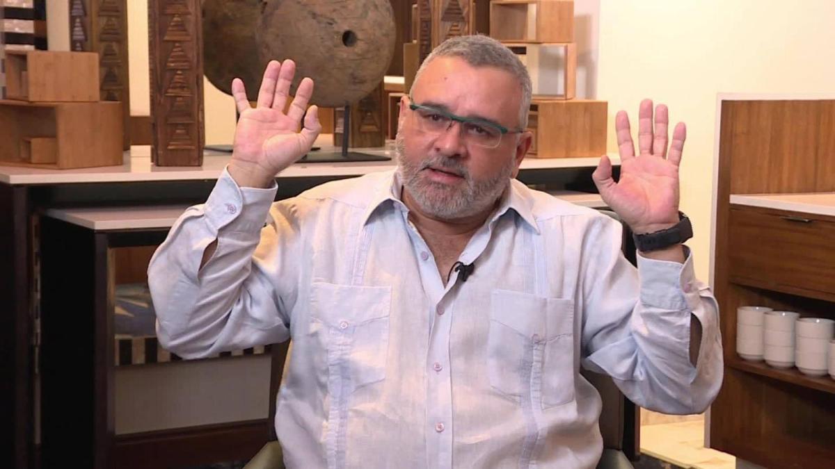 Funes tiene nueva acusación en El Salvador: desviar US$3.5 millones del erario para construirse un spa