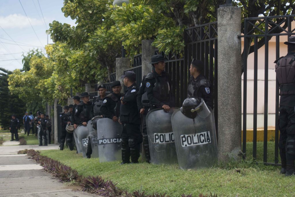 Universitarios exigen parar detenciones arbitrarias en Nicaragua