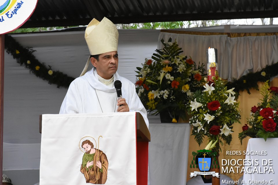 Monseñor Álvarez: Apoyamos un diálogo sin conveniencias, componendas, ni lastres del pasado
