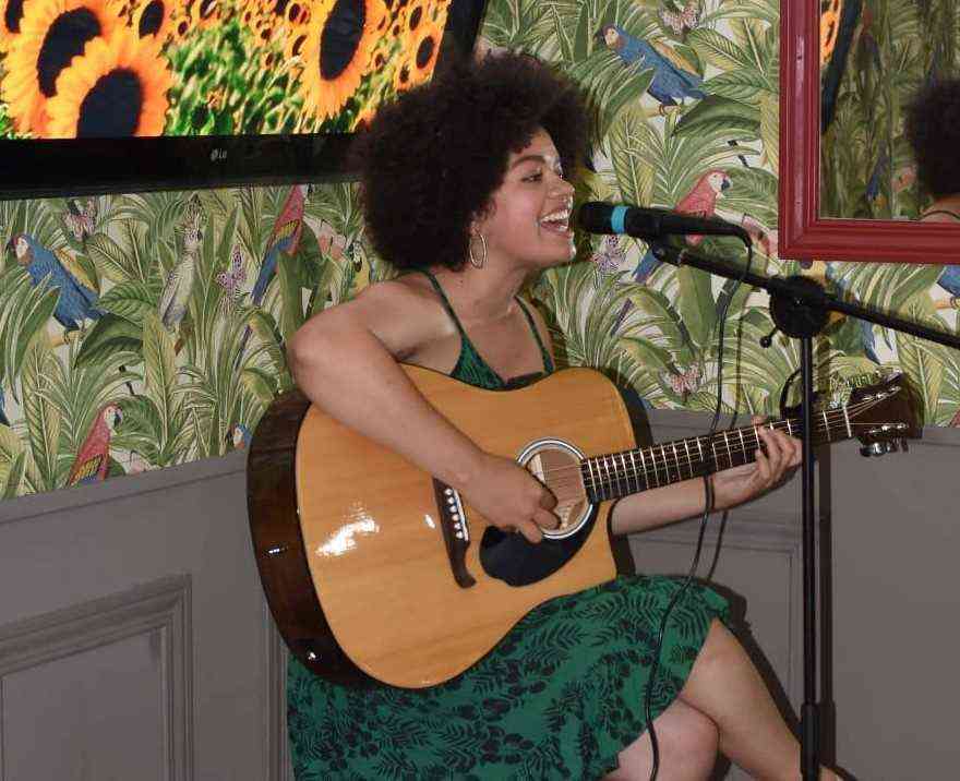 Ceshia Ubau: “La música es un medio poderoso para llevar un mensaje de resistencia y lucha al pueblo de Nicaragua”