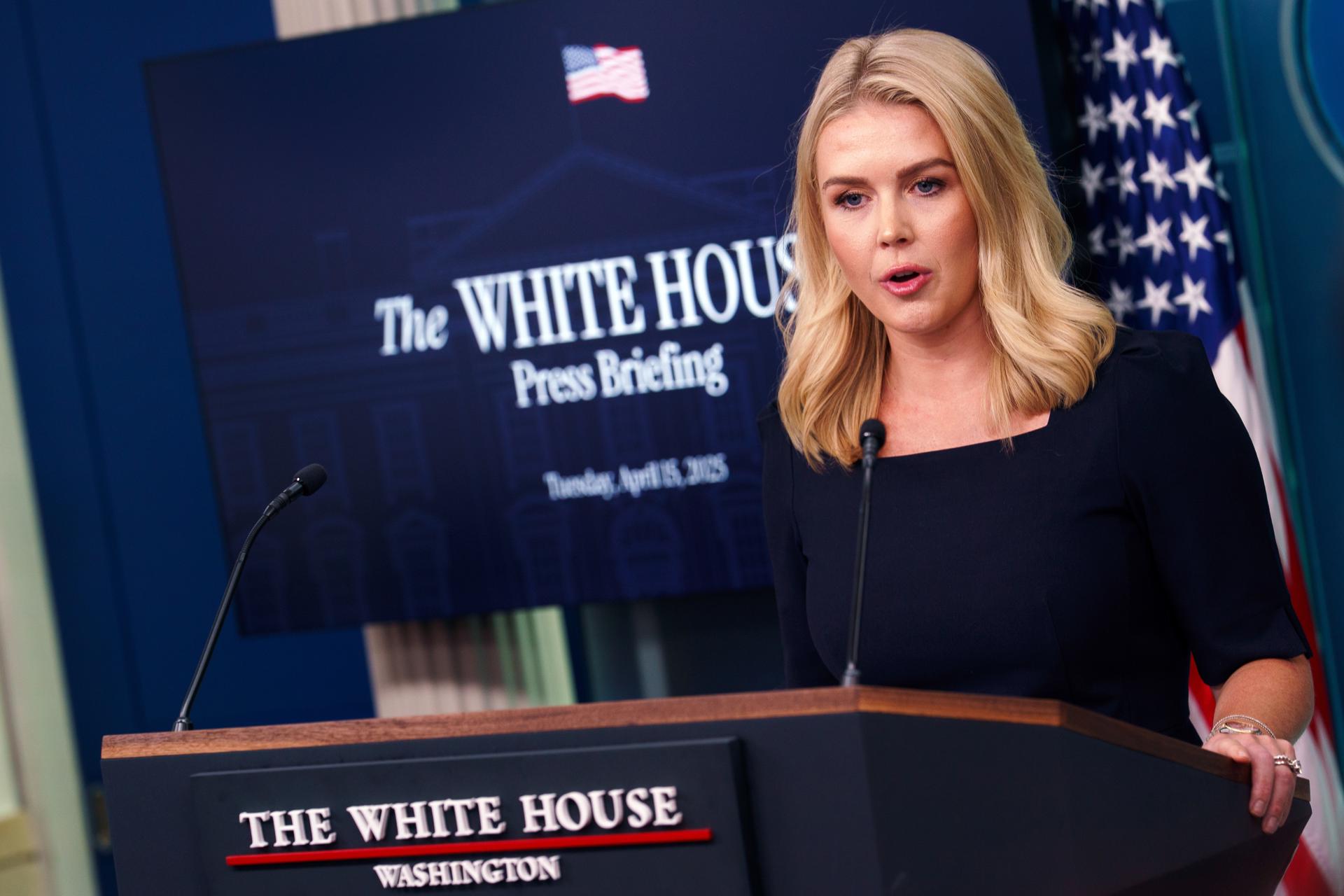 Estados Unidos estudia la legalidad de enviar a estadounidenses a la megacárcel de Bukele