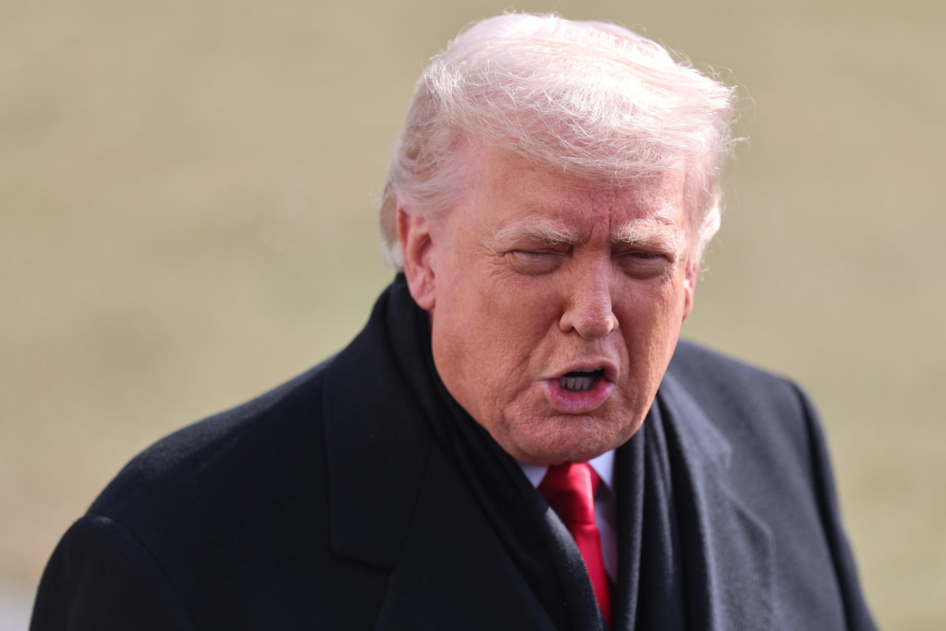Trump promete una investigación «honesta» sobre Pretti pero critica que portara un arma