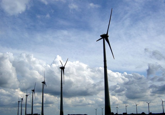 ¿Quién se beneficia con la reforma a la ley de energía de fuentes renovables?
