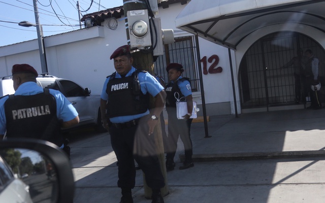 Canal 12 confirma embargo de sus instalaciones y bienes de su propietario