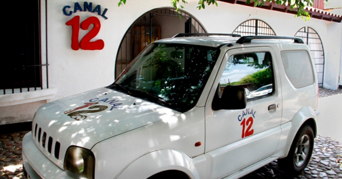 Embargo a Canal 12 “es un acto delincuencial”