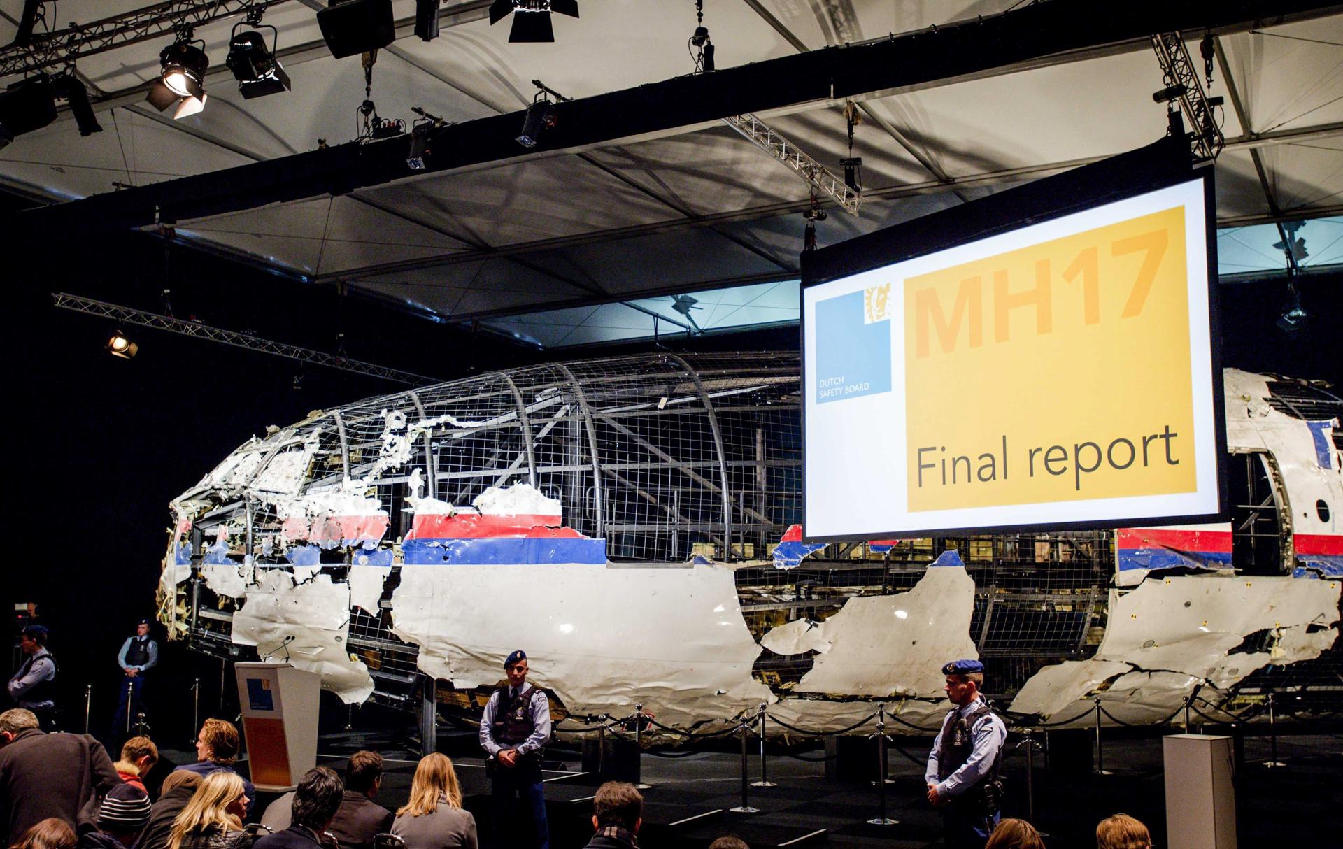 La UE pide a Rusia “aceptar su responsabilidad” en la tragedia del vuelo MH17