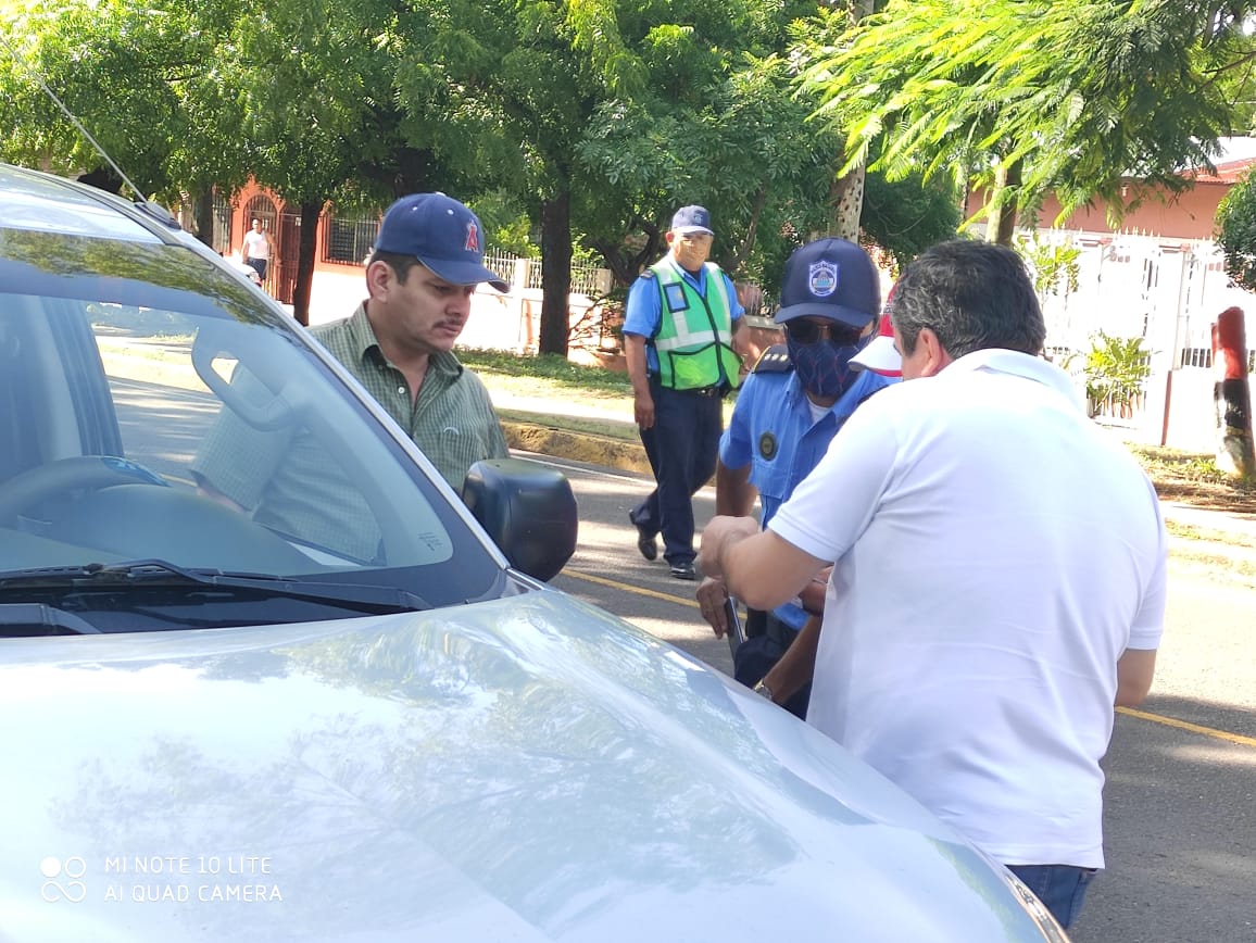 Policía Orteguista asedia y detiene a miembros de la Coalición