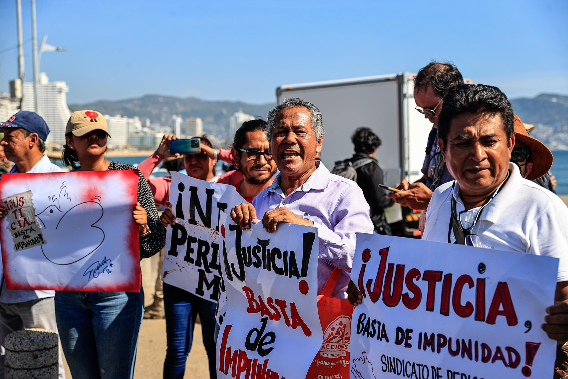 México cae por «alta restricción» en índice de libertad de prensa, según la SIP