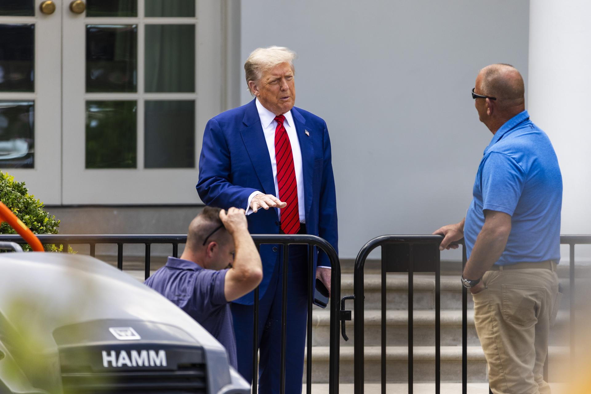 Trump reitera que solo busca deportar a los criminales y no quiere afectar a los granjeros