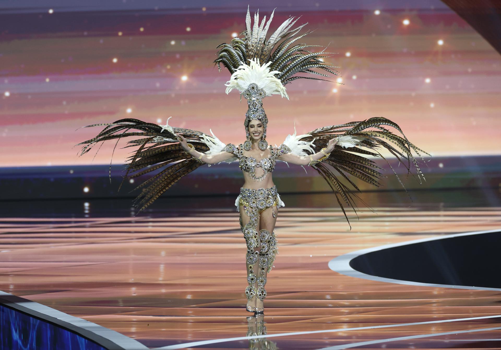 Dos miembros del jurado de Miss Universo renuncian entre críticas por supuesto fraude