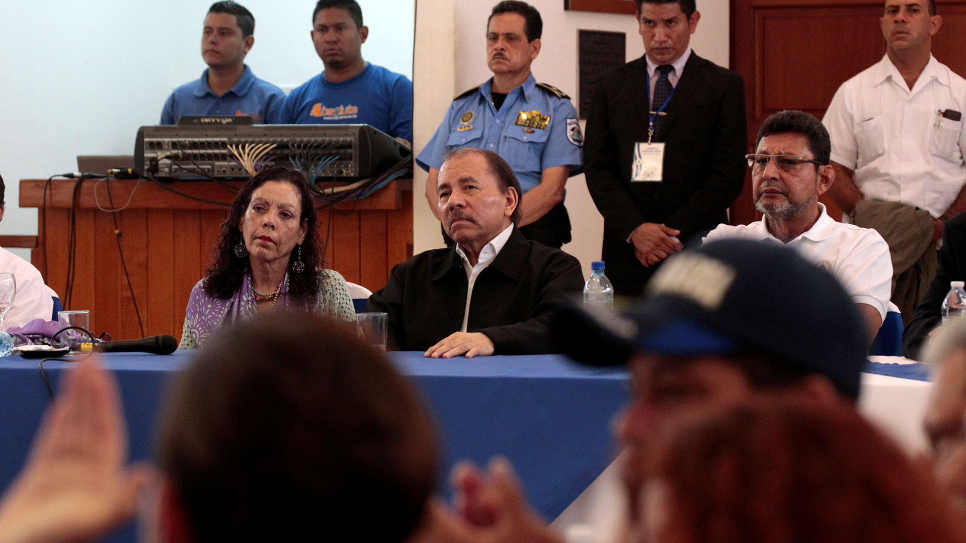 Ortega coquetea con sector privado, propone continuar su modelo de Alianza